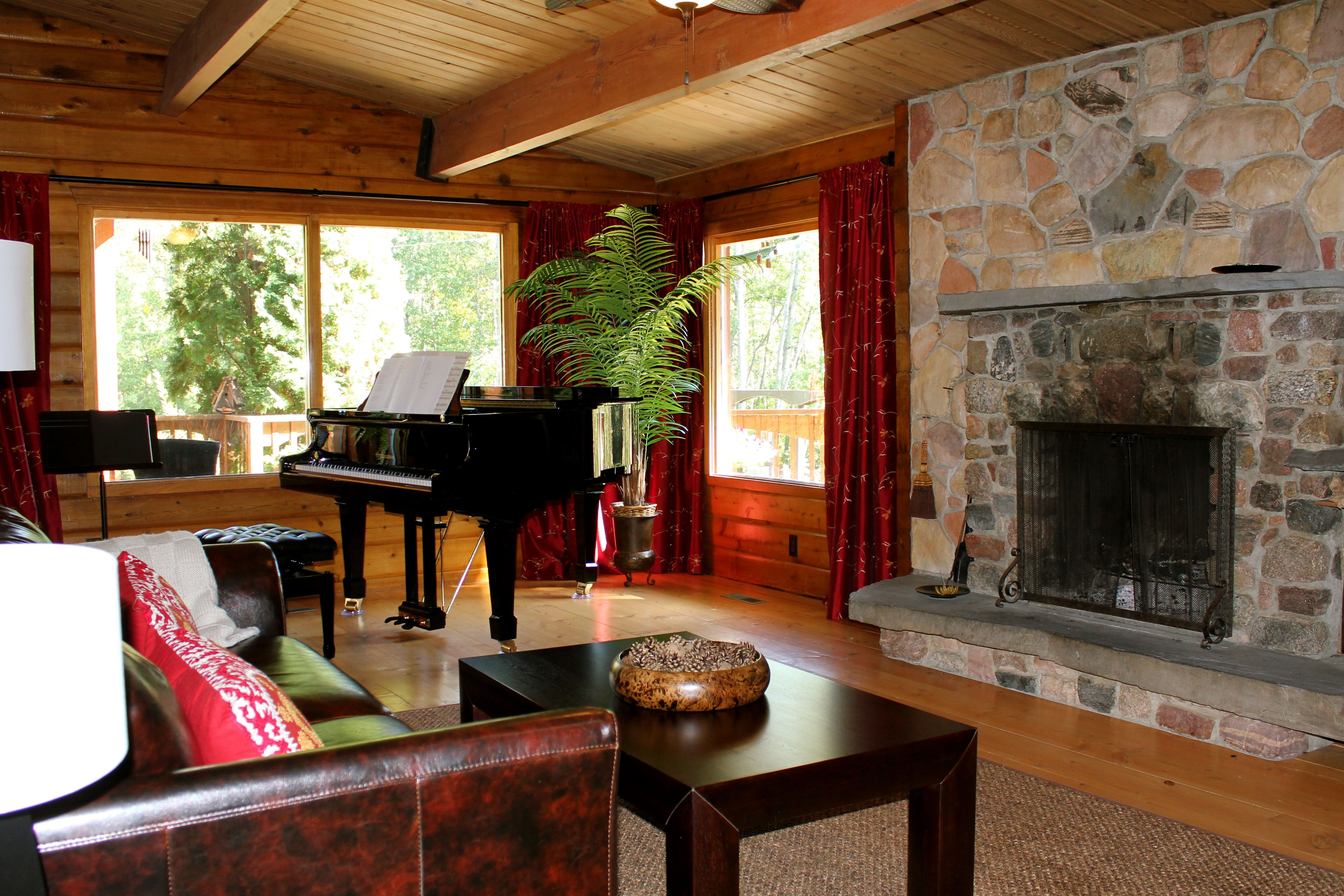 The Joys And Challenges Of Log Cabin Interior Design